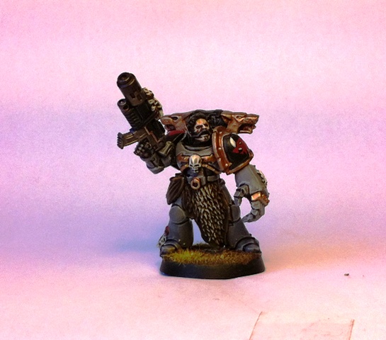 Wolf Guard w Claw 002.jpg