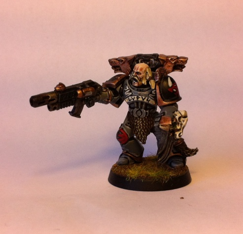 Wolf Guard w Claw 005.jpg